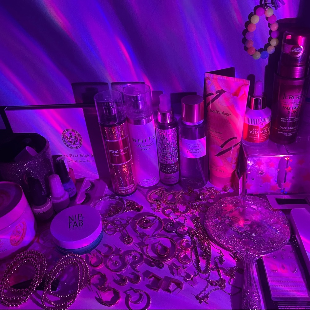Assorted Beauty and Skincare Collection